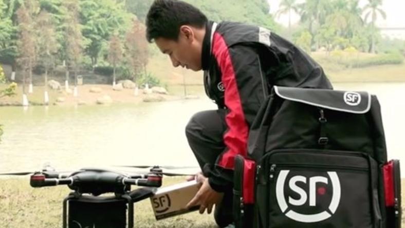 无人机送货竞赛:顺丰拿到了国内首张“牌照”,京东说“我们每次飞都会申请”